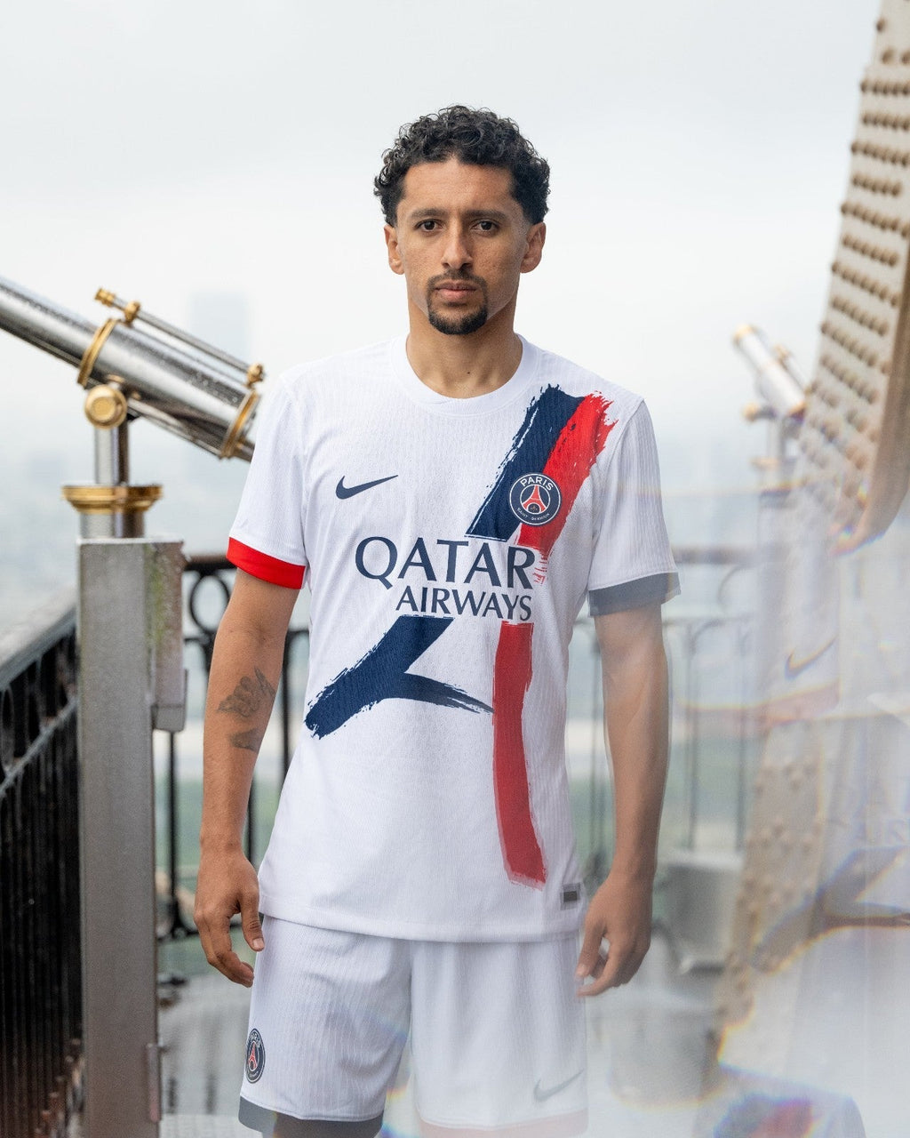 Paris Saint-Germain 24/25 Away Kit  - Player Version